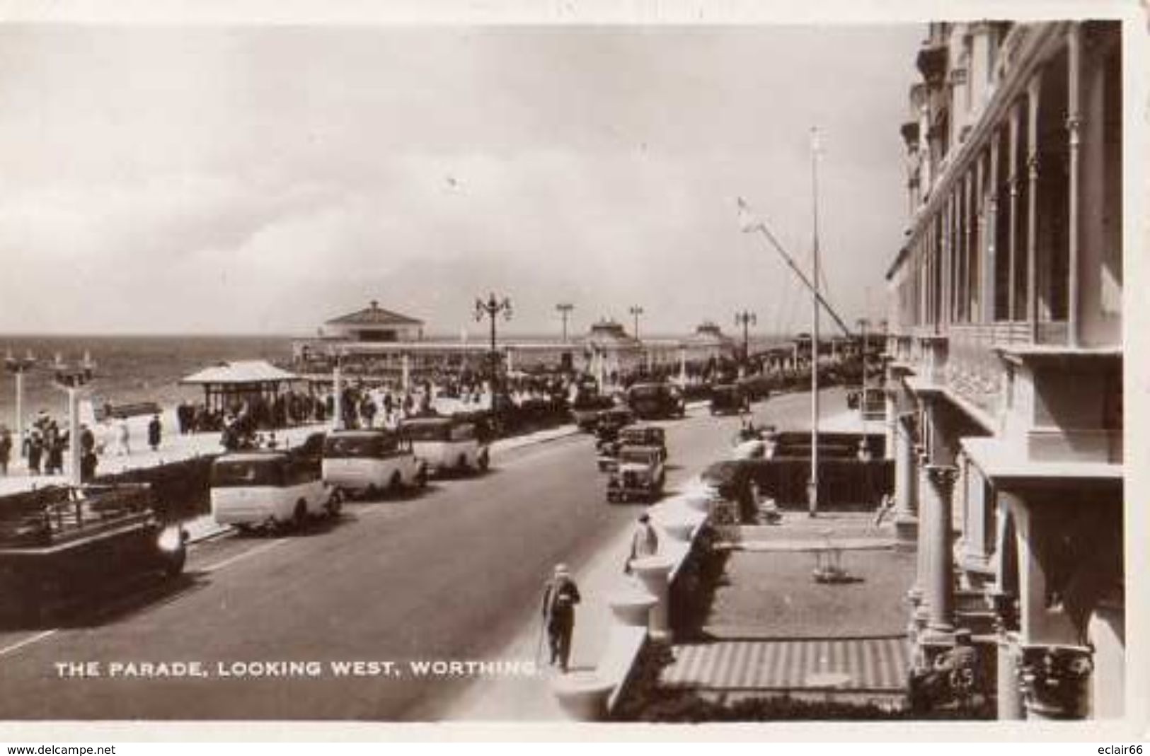 Worthing Parade Looking West - Autobus - Voitures - Automobile - 2 Scans - état - Worthing