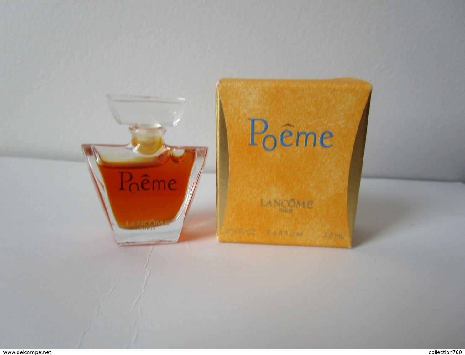 LANCOME - POEME - P - 4 ML  - Miniature - Miniatures Femmes (avec Boite)