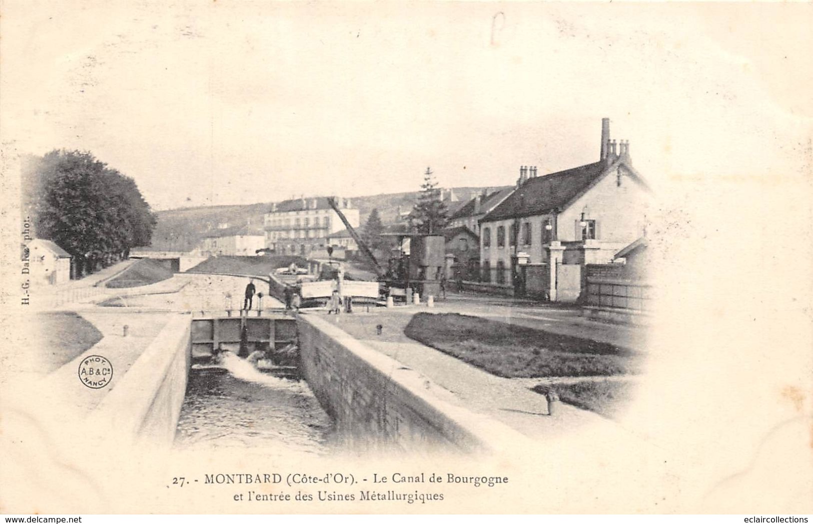 Montbard         21      Le Canal De Bourgogne  .Ecluse      (voir Scan) - Montbard