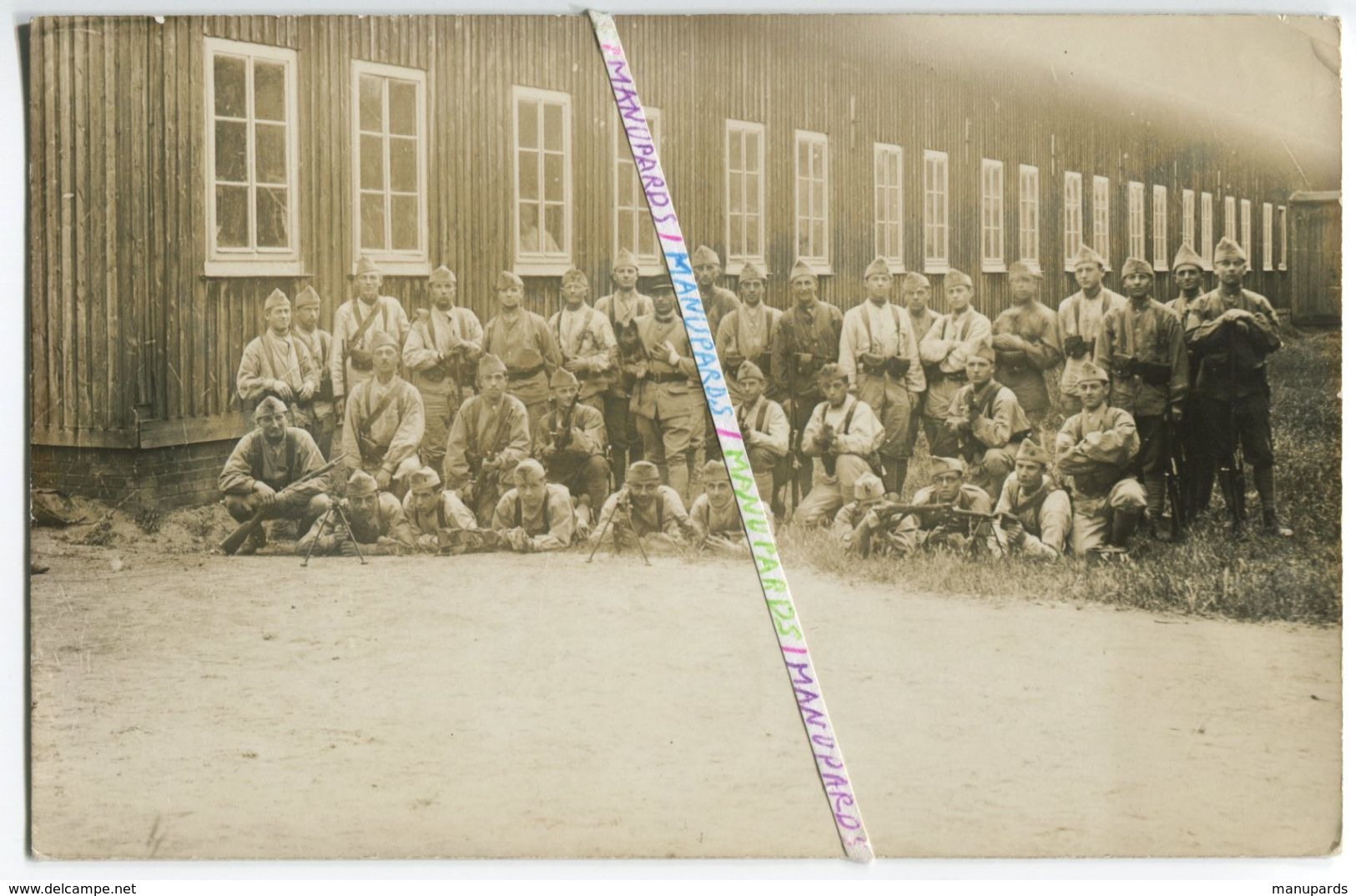 ALLEMAGNE GRIESHEIM / CARTE PHOTO / 1928 / CAMP MILITAIRE / CHIEN - Griesheim