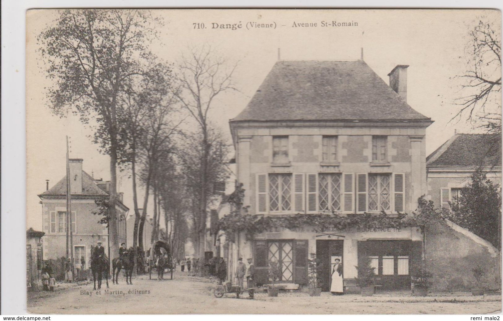 CARTE POSTALE  DANGE 86  Avenue St Romain - Dange Saint Romain