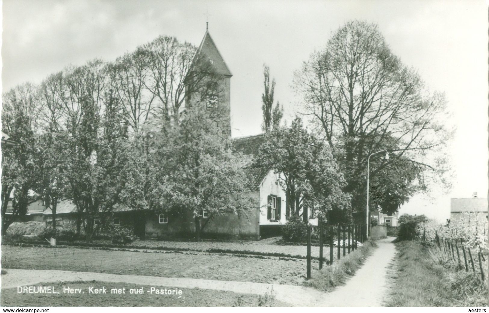 Dreumel 1972; Herv. Kerk Met Oude Pastorie - Geschreven. (P.J. A. V. Lith - Dreumel) - Autres & Non Classés