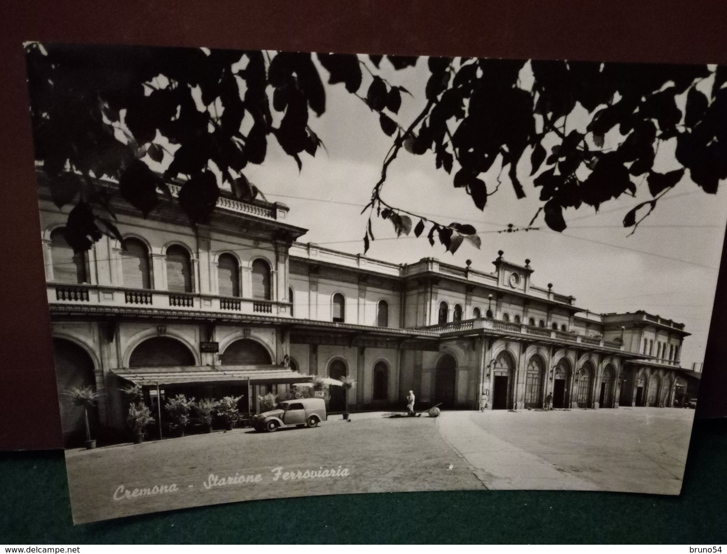 Cartolina Cremona Stazione Ferroviaria Auto D'epoca Viaggiata 1954 - Cremona