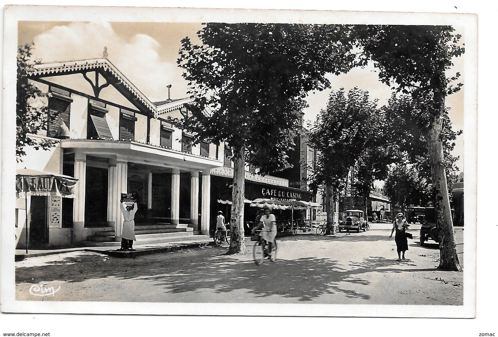 Andrenos . - Boulevard De La République. - Andernos-les-Bains