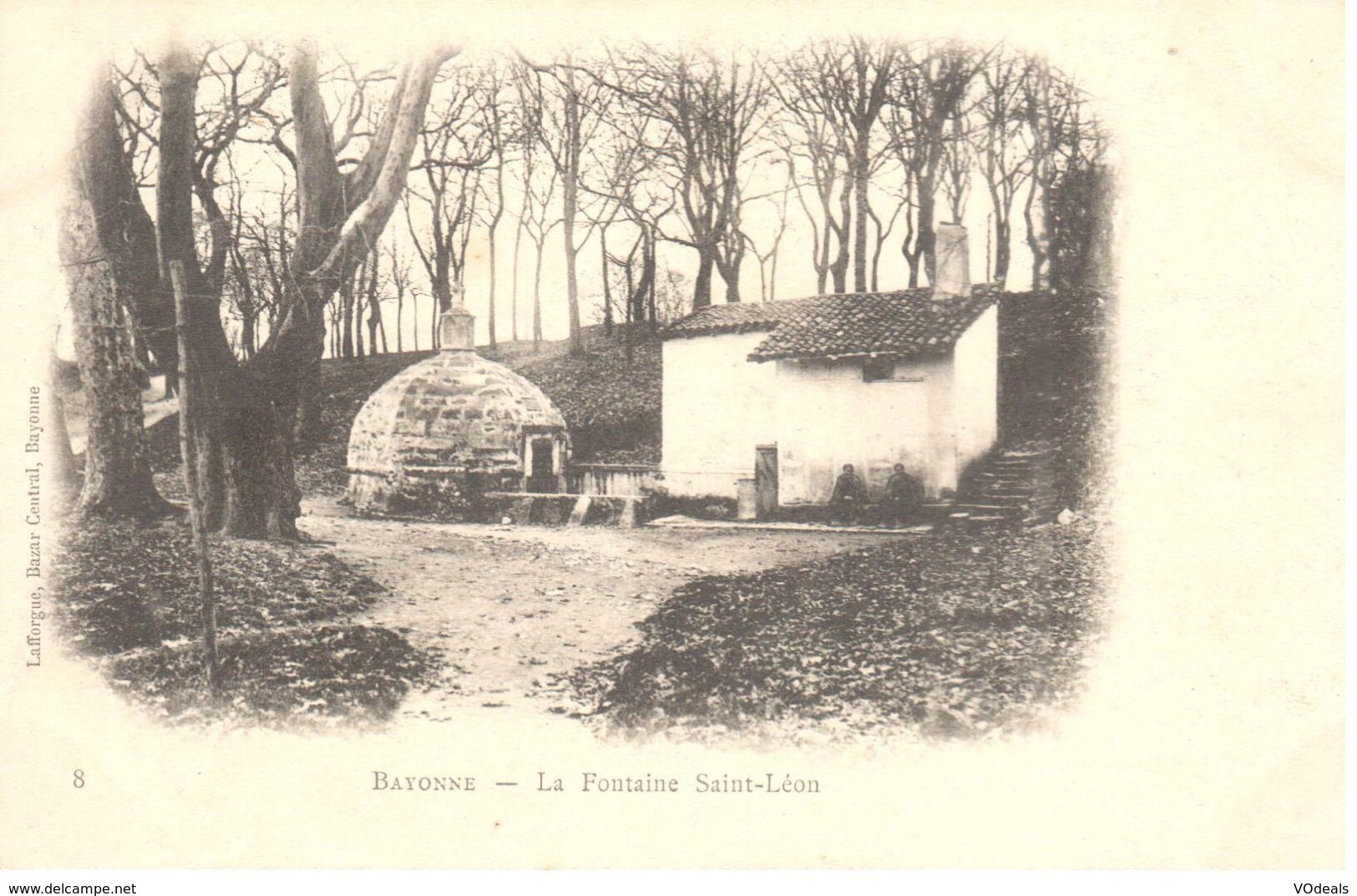 (64) Pyrénées-Atlantiques - CPA - Bayonne - La Fontaine Saint Léon - Biarritz