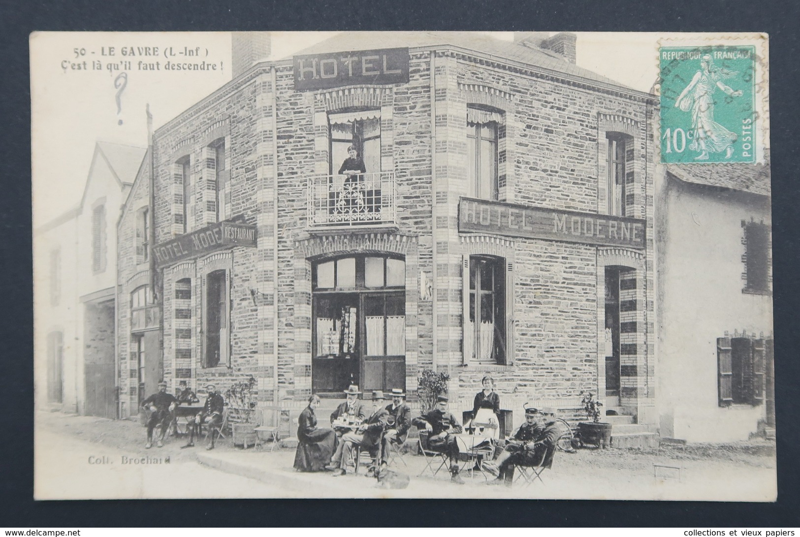 CPA Carte Postale LE GAVRE - C'est Là Qu'il Faut Descendre - Hotel Moderne - Le Gavre