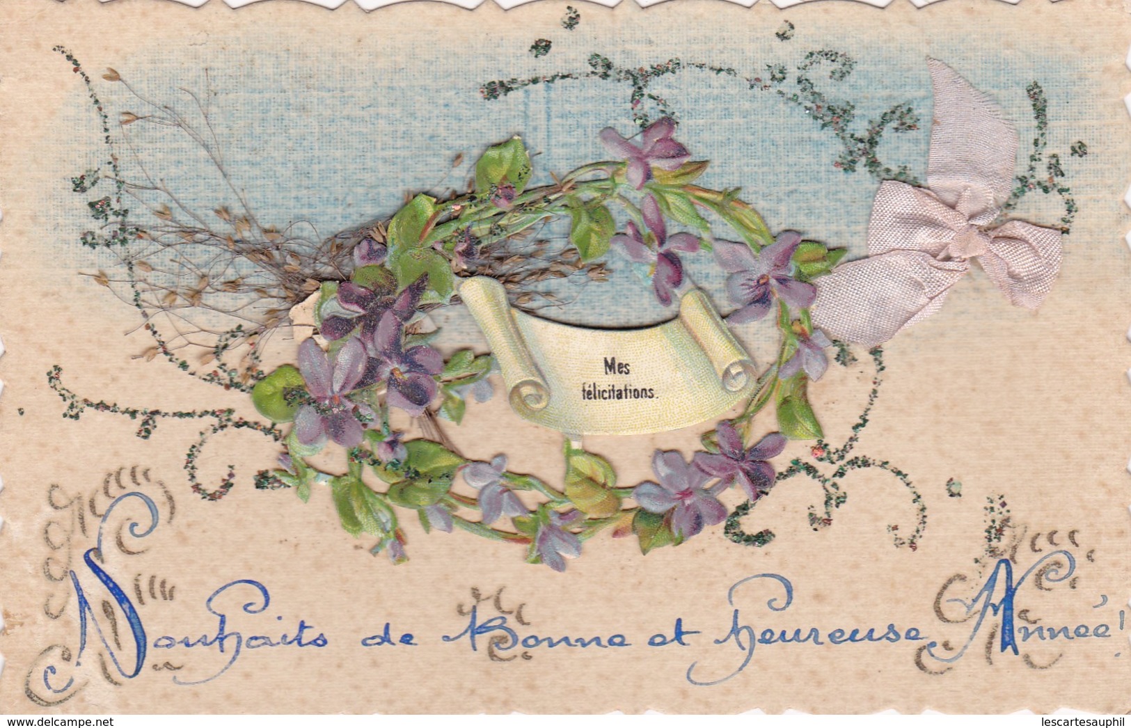 Carte Decoupi Avec Tissus Herbe Fleur De Violette Paillettes Strass 1917 Effet Relief - Sonstige & Ohne Zuordnung