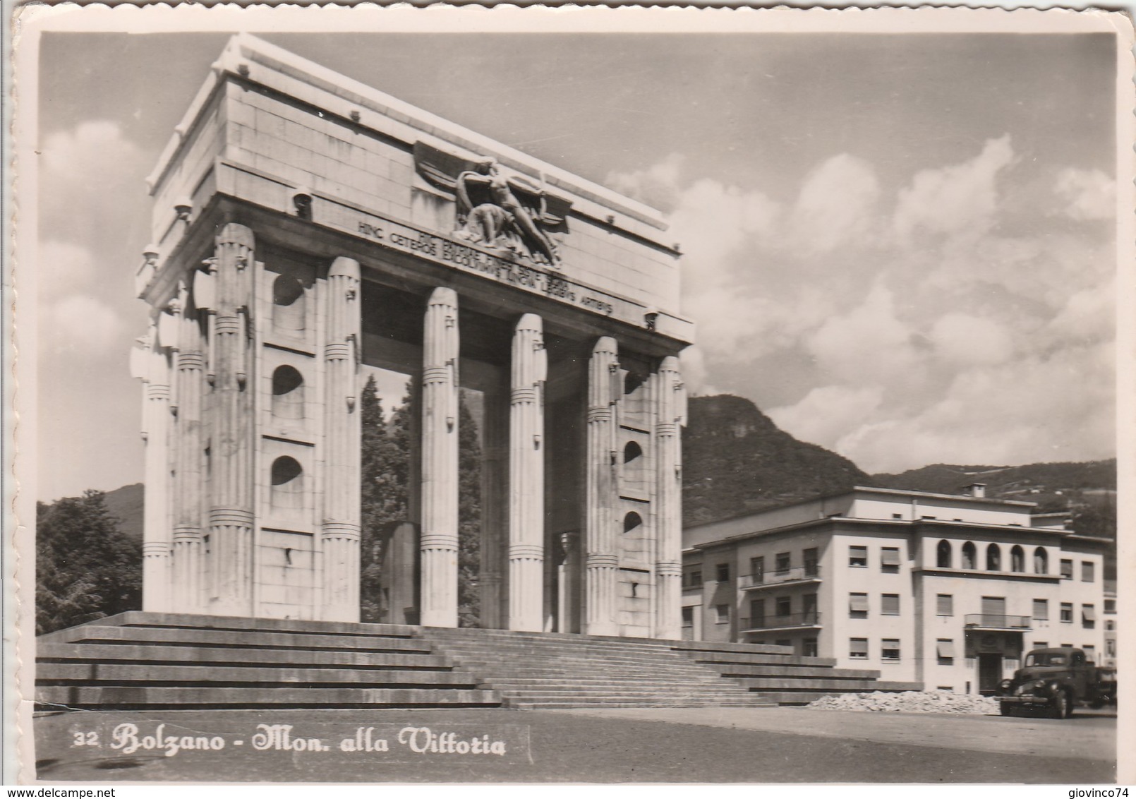 BOLZANO - MONUMENTO ALLA VITTORIA......A7 - Bolzano