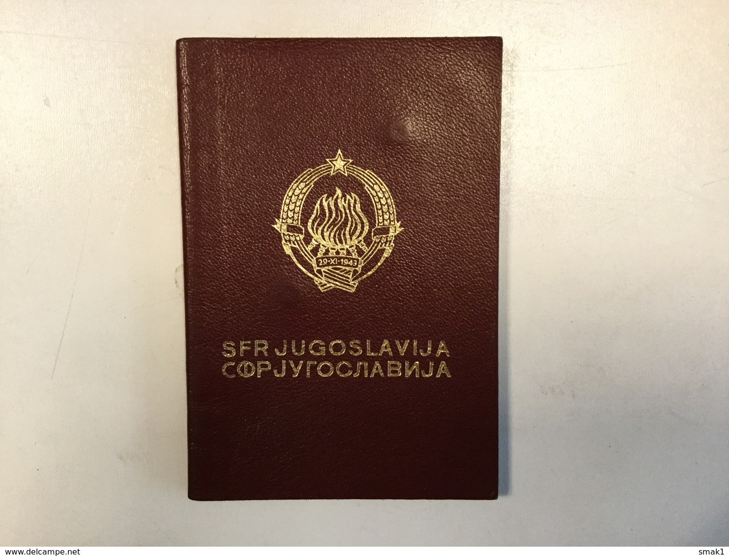 PASSPORT   REISEPASS  PASSAPORTO   YUGOSLAVIA  1975. Visa To: AUSTRALIA , HUNGARY , UK ............. - Historical Documents