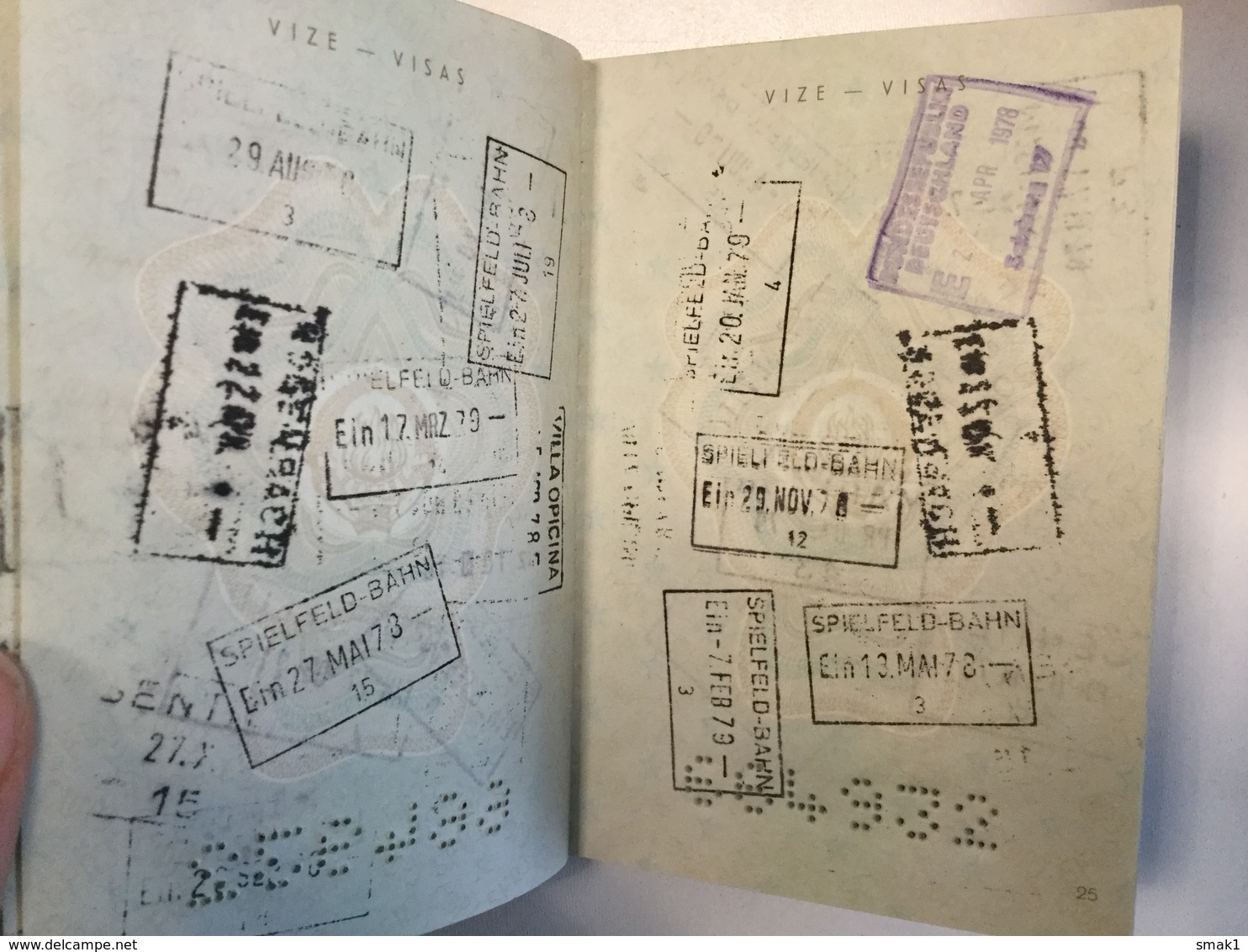 PASSPORT   REISEPASS  PASSAPORTO   YUGOSLAVIA  1975. visa to: AUSTRALIA , HUNGARY , UK .............