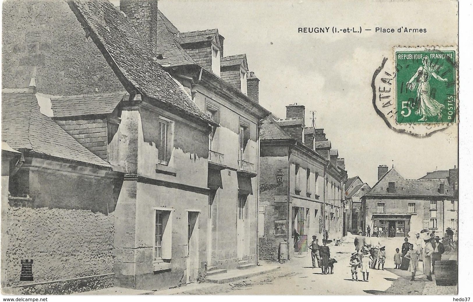 Reugny - Place D'Armes - Reugny