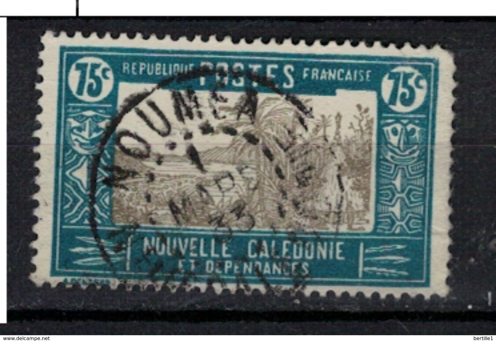 NOUVELLE CALEDONIE      N°  YVERT    152     ( 4 )   OBLITERE       ( O 02/44 ) - Gebraucht