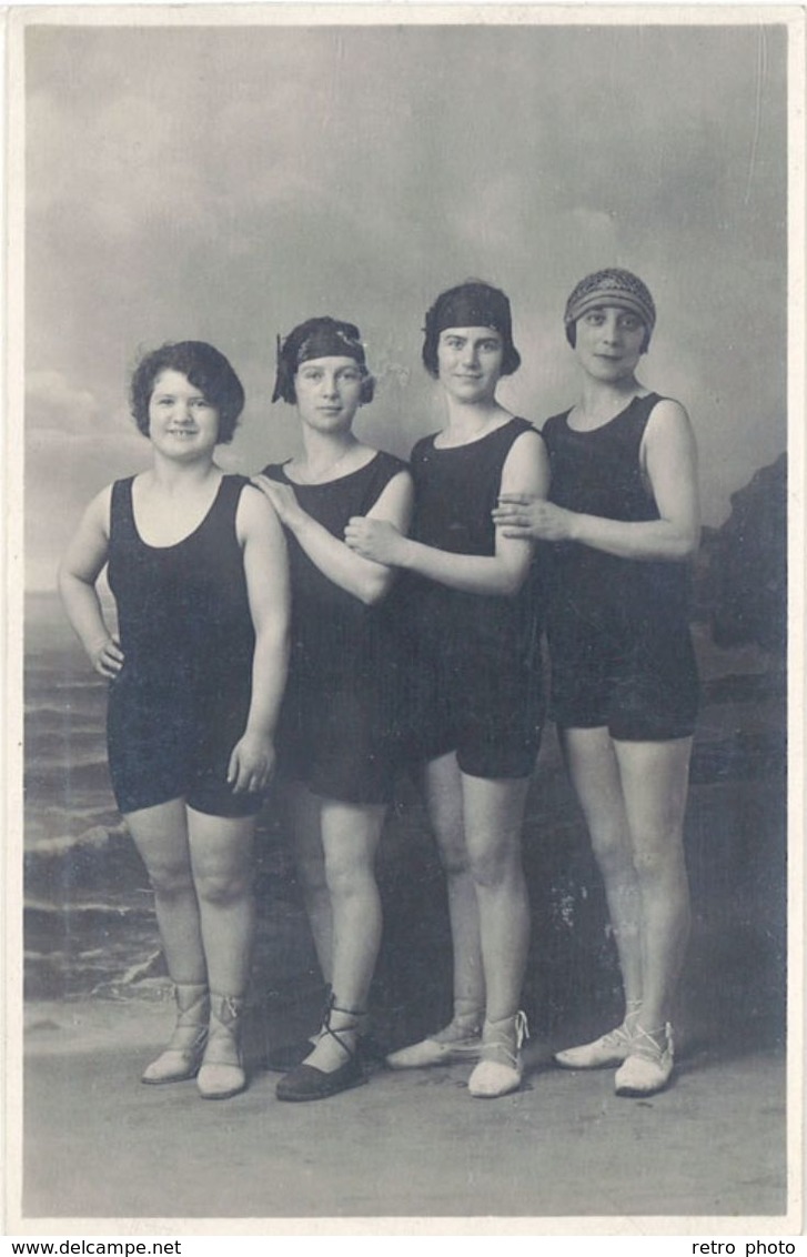 Cpa Carte-photo – Femmes, Baigneuses  ( CPH ) - Swimming