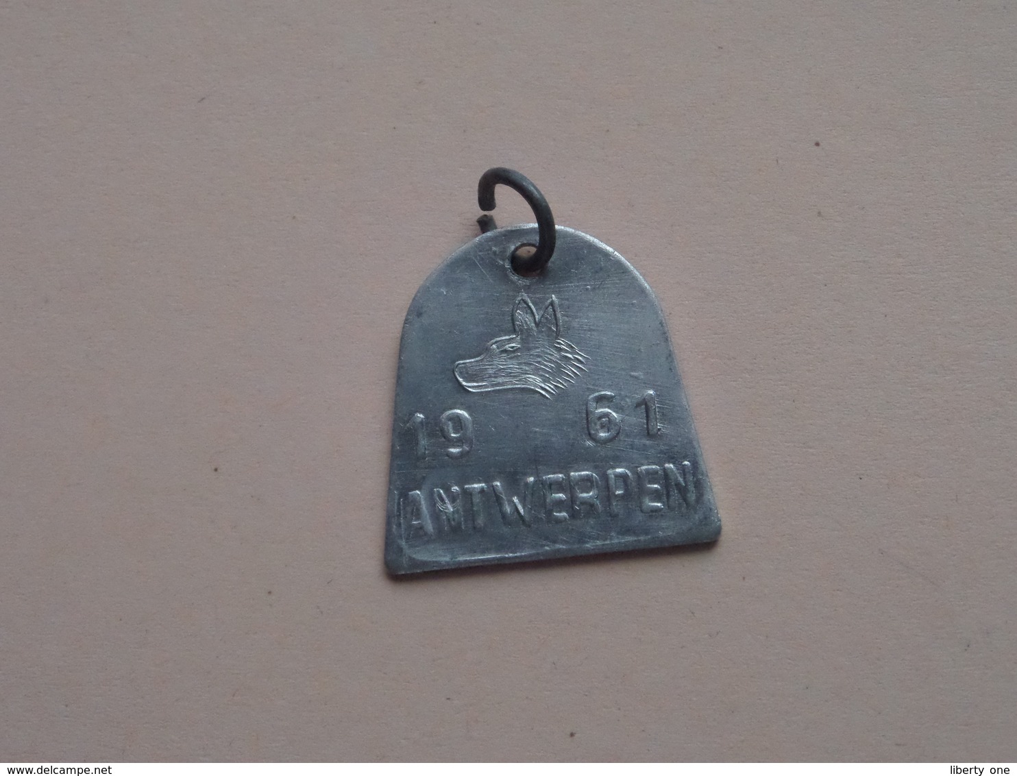 Belasting Op HONDEN : ANTWERPEN 1961 - 46598 ( TOKEN For Dog / Chien TAX / For Detail, Zie/see Photo ) ! - Autres & Non Classés