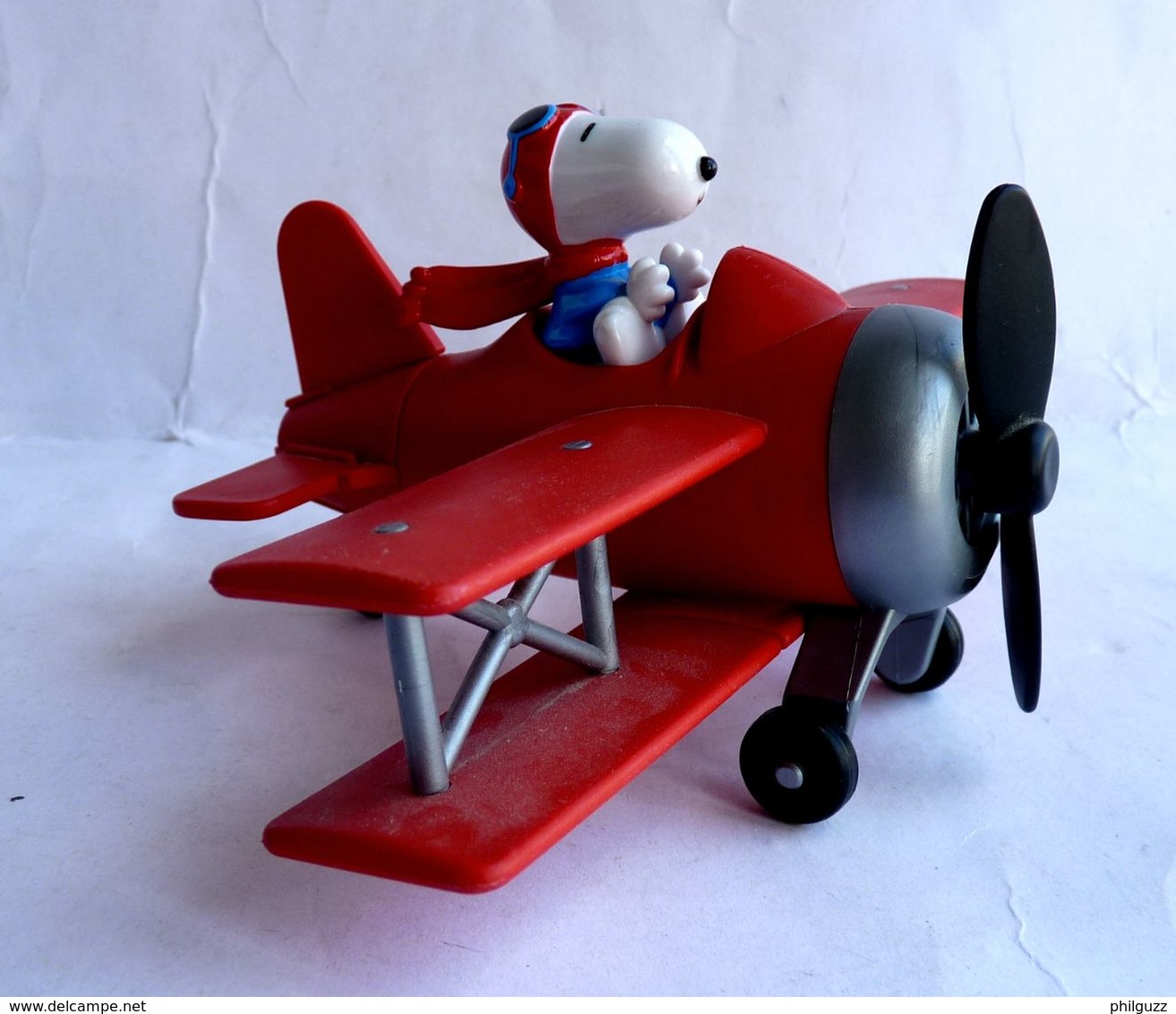 1 FIGURINE MAXI KINDER PEANUTS - AVION SNOOPY SANS LE HANGAR 1994 - Ü-Ei