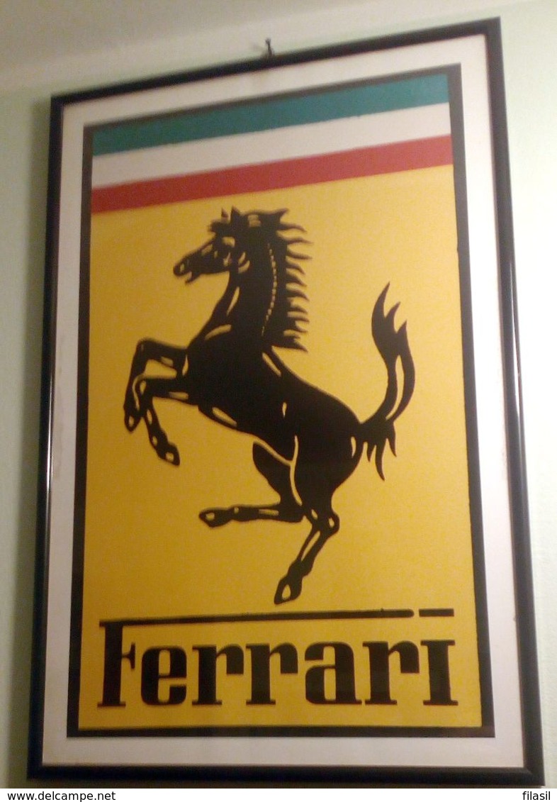 SI53D Italia Italy Quadro Logo FERRARI Anni 70 Vintage Nero Su Giallo (Piccoli Segni Del Tempo) - Automobilismo - F1