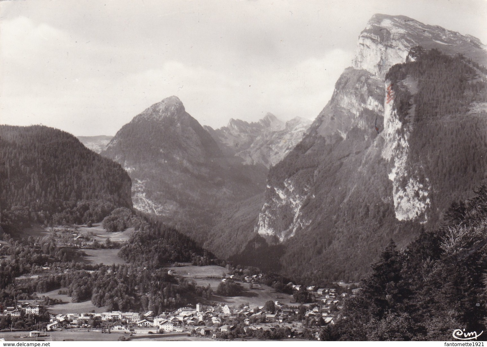 SAMOENS VUE GENERALE ET LE CRION (LF1) - Samoëns