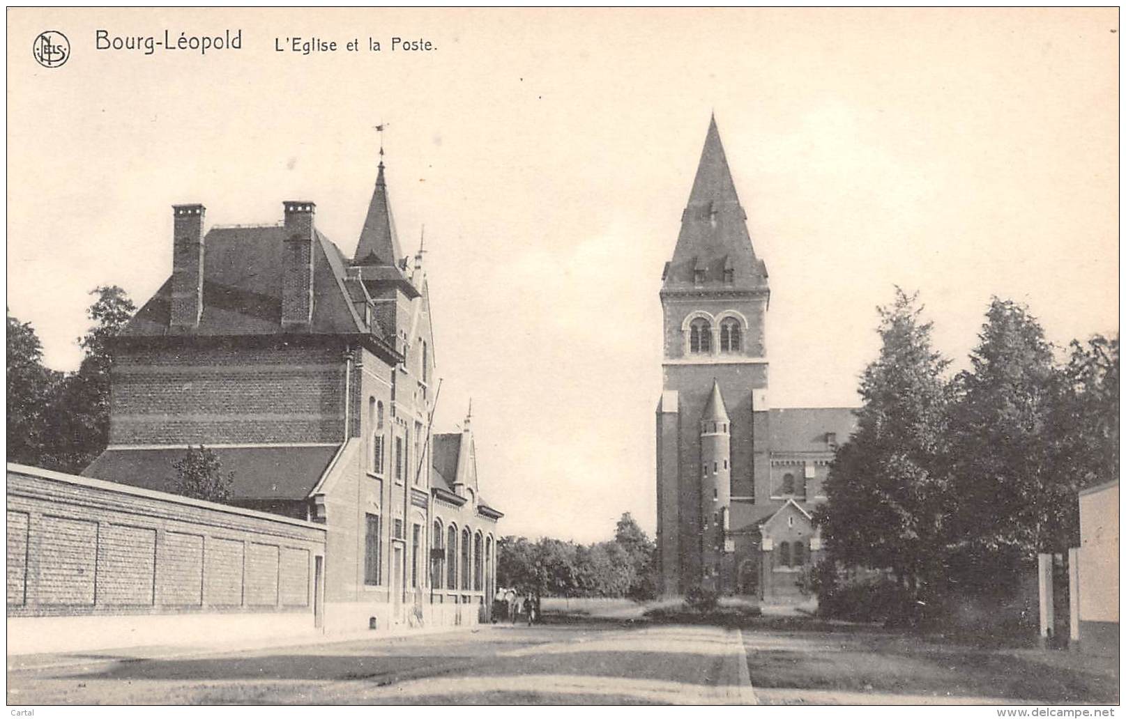 BOURG-LEOPOLD - L'Eglise Et La Poste - Leopoldsburg