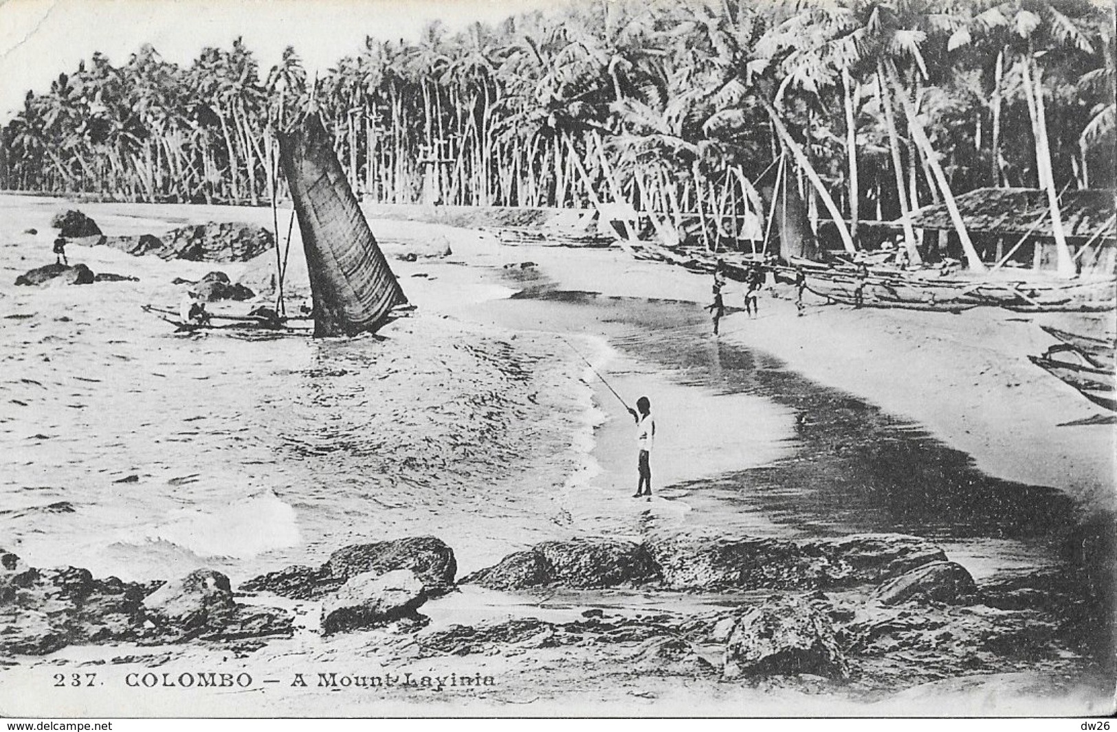 Sri Lanka (Ceylon, Ceylan) - Colombo, A Mount Lavinia, Pirogue - Messageries Maritimes - Carte Dos Simple Non Circulée - Sri Lanka (Ceylon)