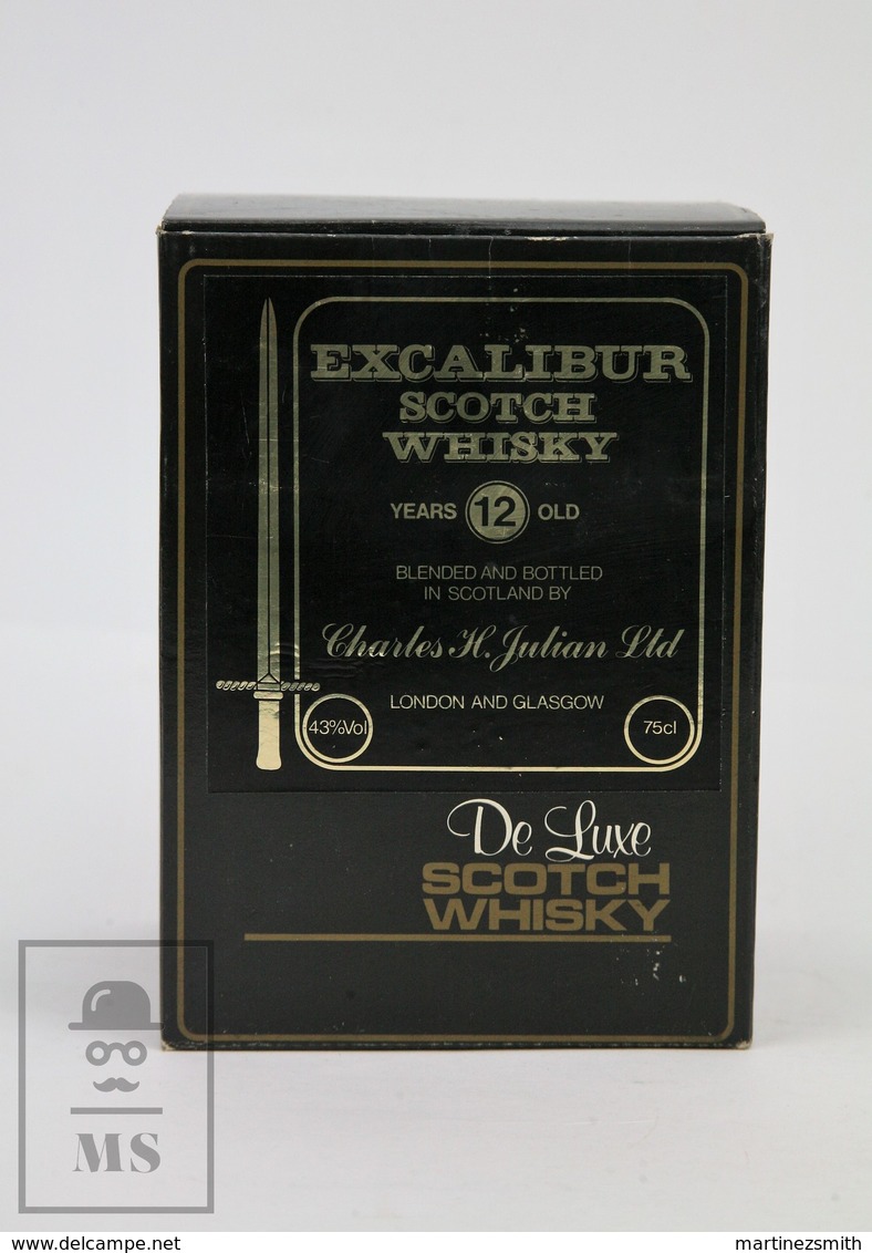 Empty Vintage Excalibur 12 Years Old Scotch Whisky Presentation Box - Otros & Sin Clasificación