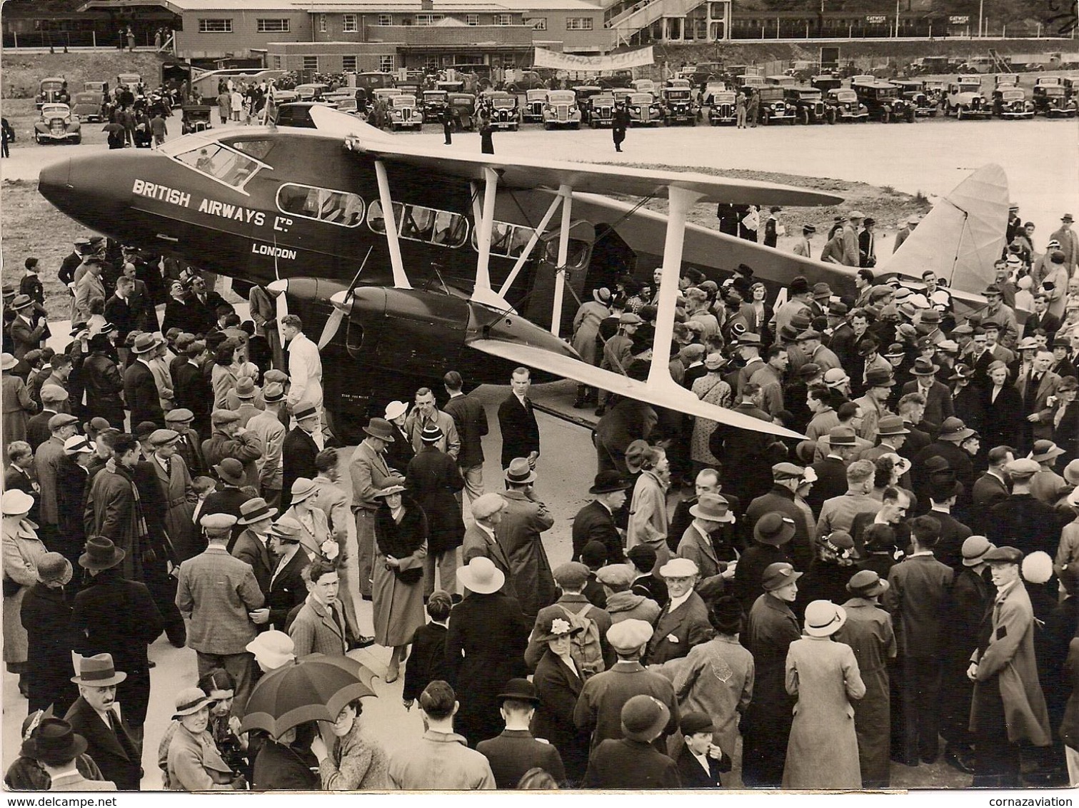 Aviation - Gatwick Airport London - 1936 - Aviation