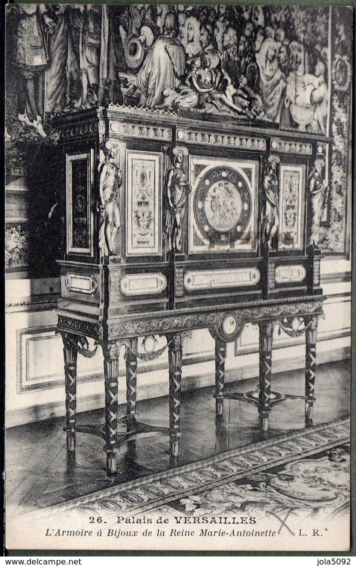 78 / Palais De VERSAILLES - L'armoire à Bijoux De La Reine Marie Antoinette - JO PARIS 1924 - Versailles