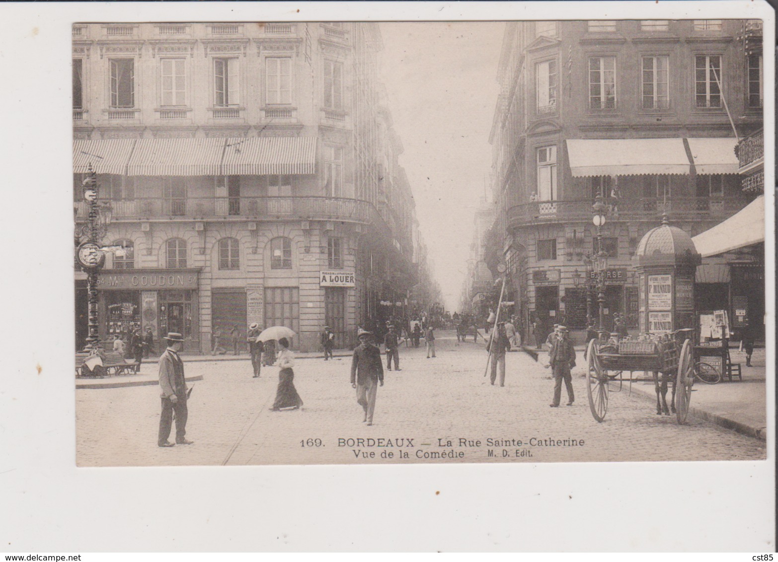 CPA - BORDEAUX - La Rue Sainte Ste Catherine - Vue De La Comédie - Bordeaux