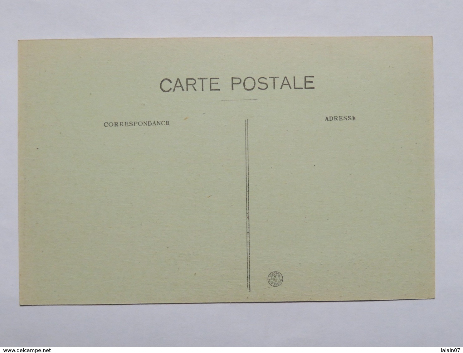 C.P.A. 33 Bassin D'Arcachon, Village De L'HERBE , Une Rue De Pêcheurs, Animé - Autres & Non Classés