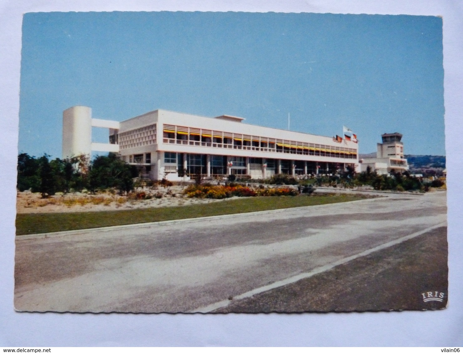 AEROPORT FLUGHAFEN AIRPORT   AEROGARE D AJACCIO - Aerodrome