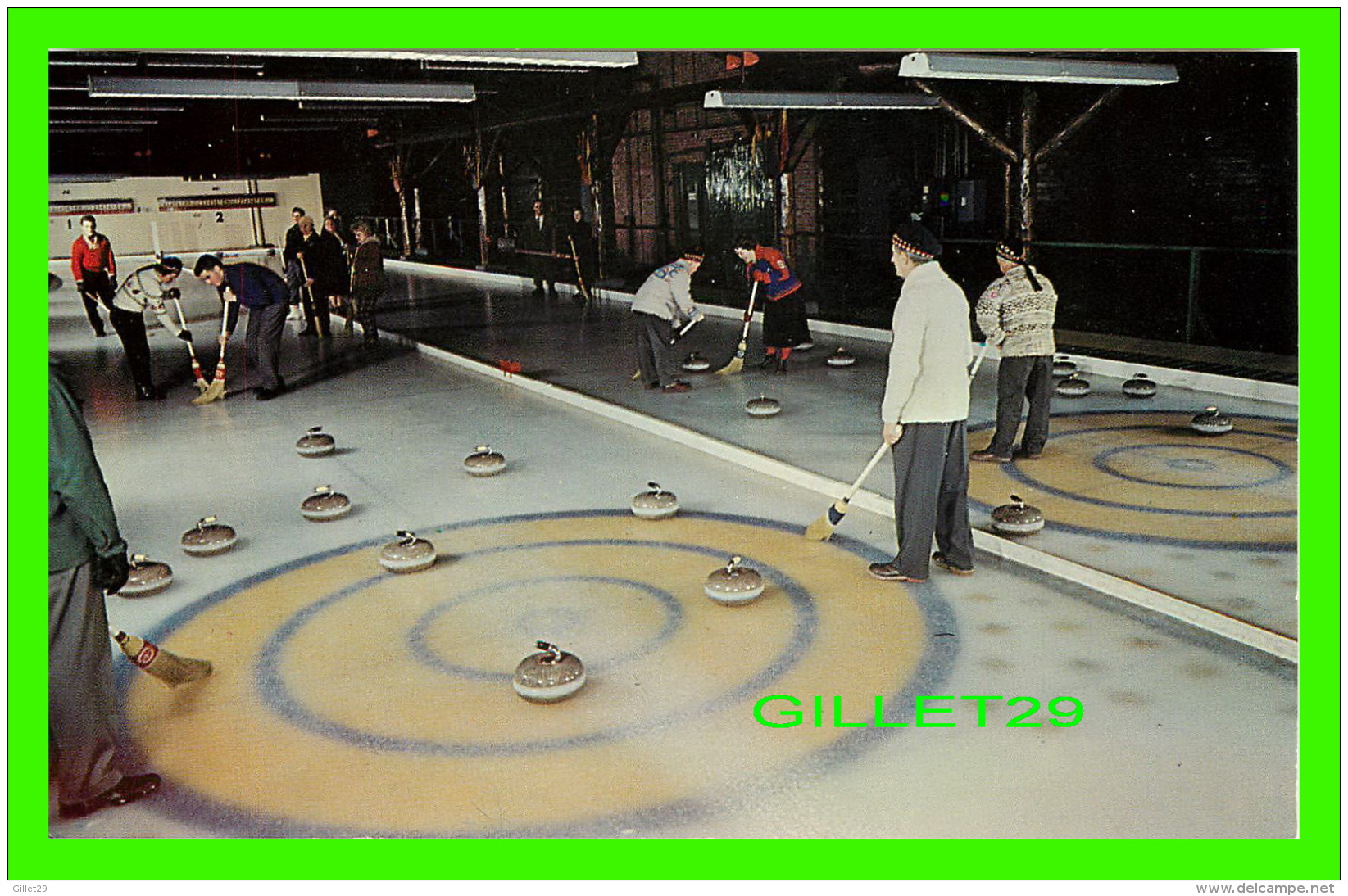 SPORTS D'HIVER - LE CURLING, TWO OF THE FOUR SHEETS OF ICE CURLING AT THE SEIGNIORY CLUB, MONTEBELLO, QUÉBEC - SCHERMER - Sports D'hiver