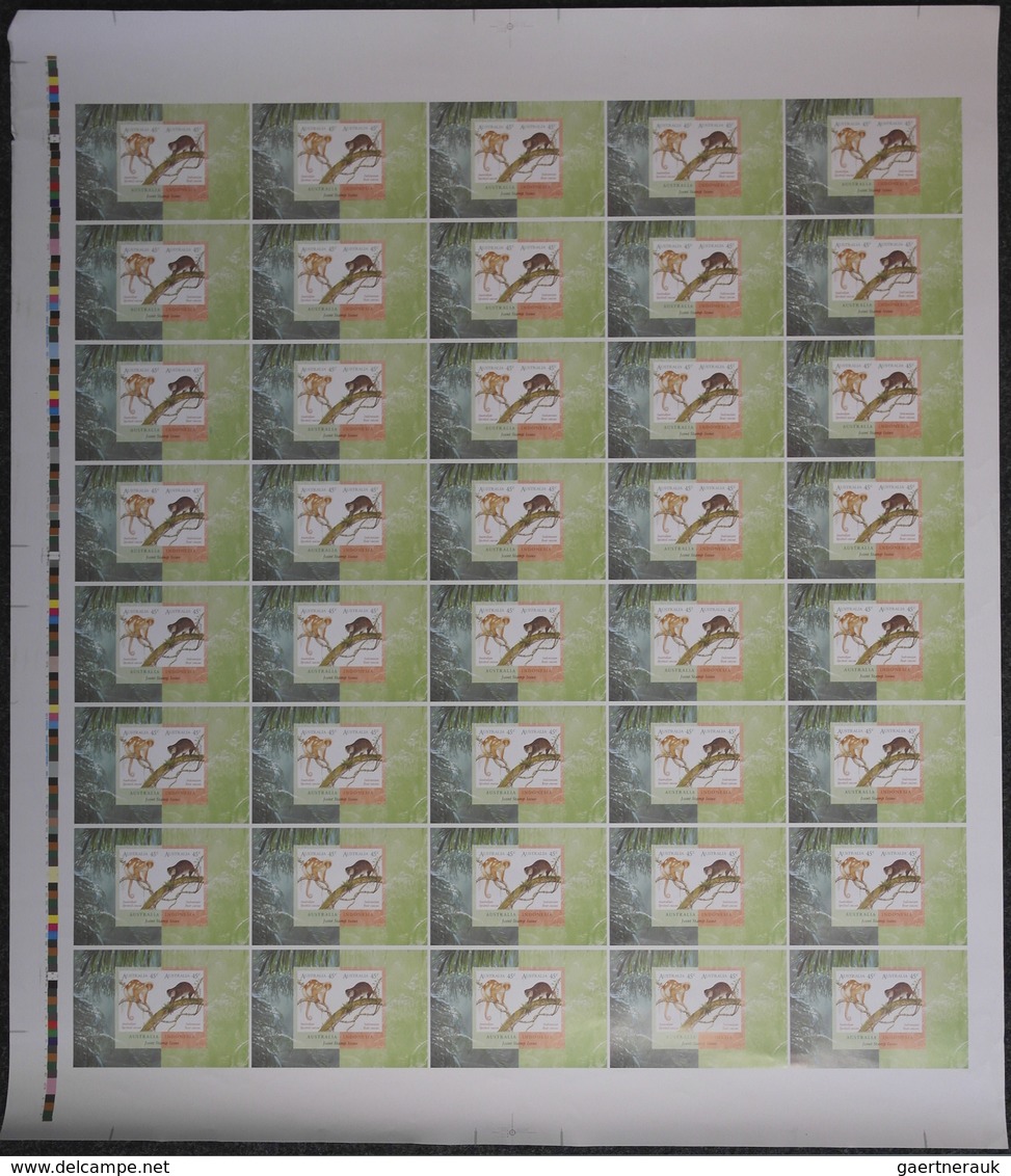 ** Australien: 1995/96, Big Lot IMPERFORATED Stamps For Investors Or Specialist Containing 4 Different - Other & Unclassified