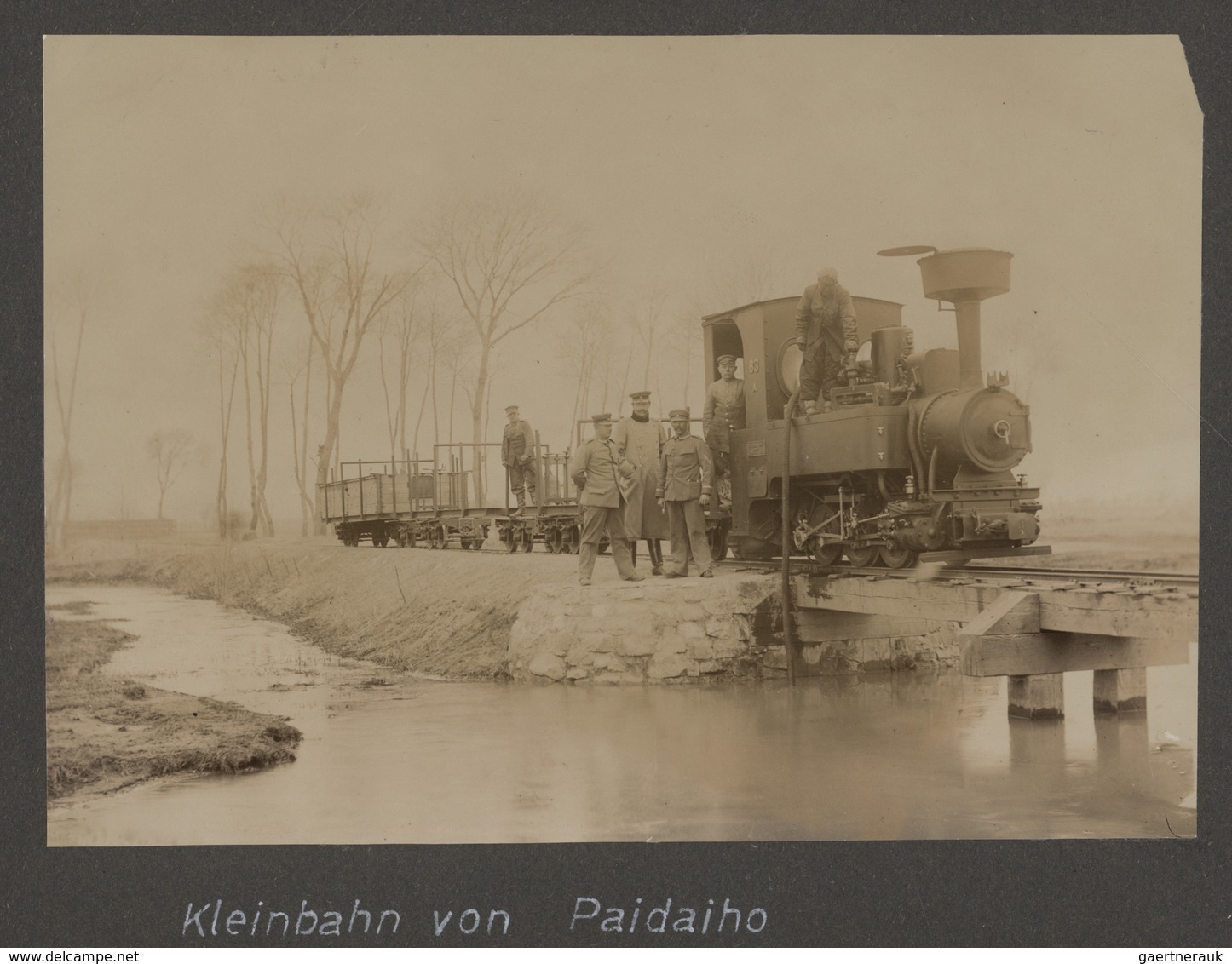 China - Besonderheiten:  1910/1915 (ca): Photoalbum With 113 Photos From Tsingtau, Including Rare Ph - Autres & Non Classés