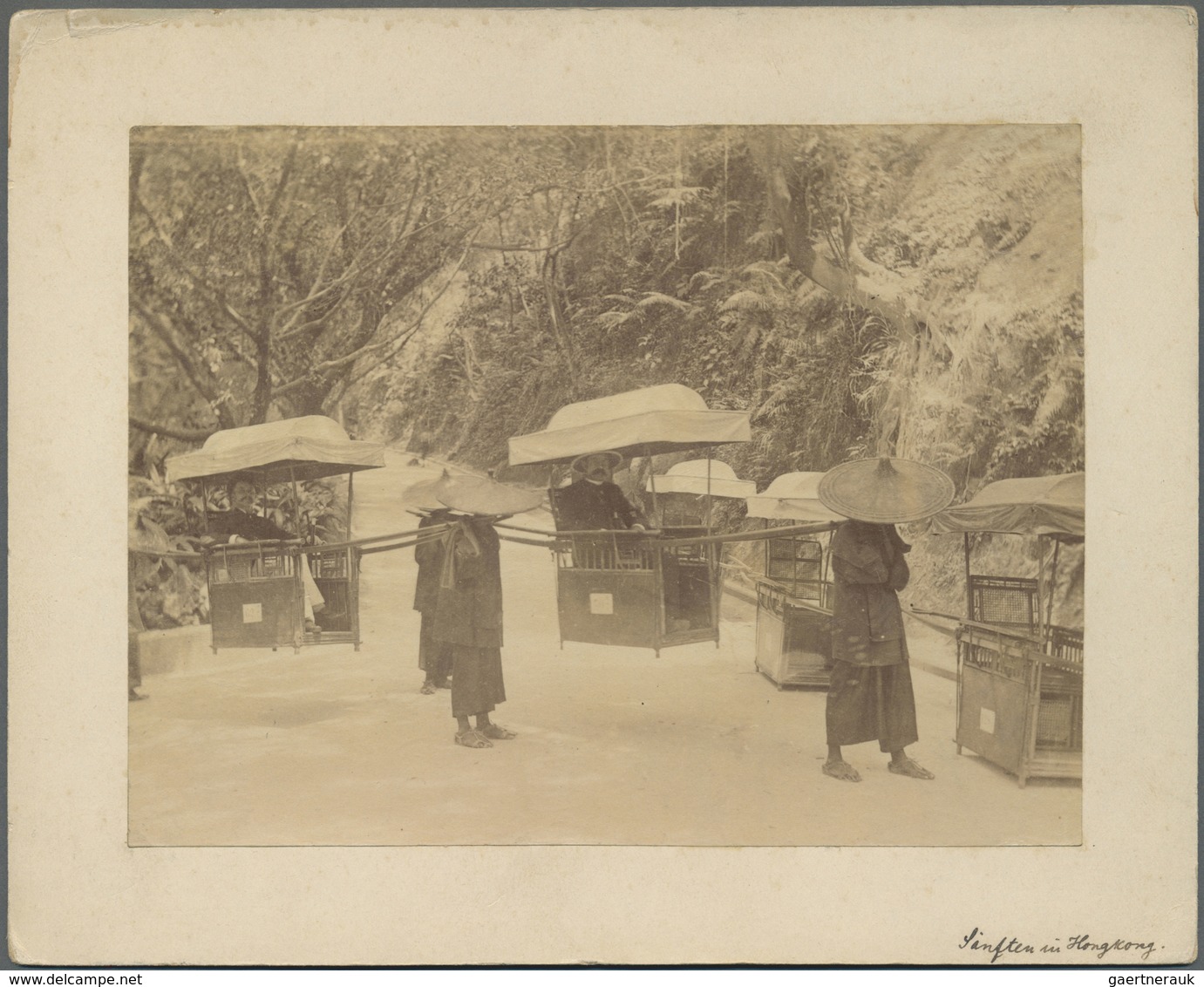 Hongkong - Besonderheiten: 1910: Two Photos Ex Collection Dönitz, Showing A Street In The Chinese Qu - Autres & Non Classés
