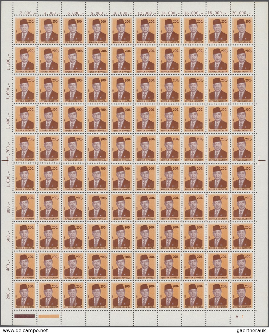 ** Indonesien: 1980, President Suharto, Complete Set With 5 Stamps In Sheets Of 100, Mint MNH, In Very - Indonesia
