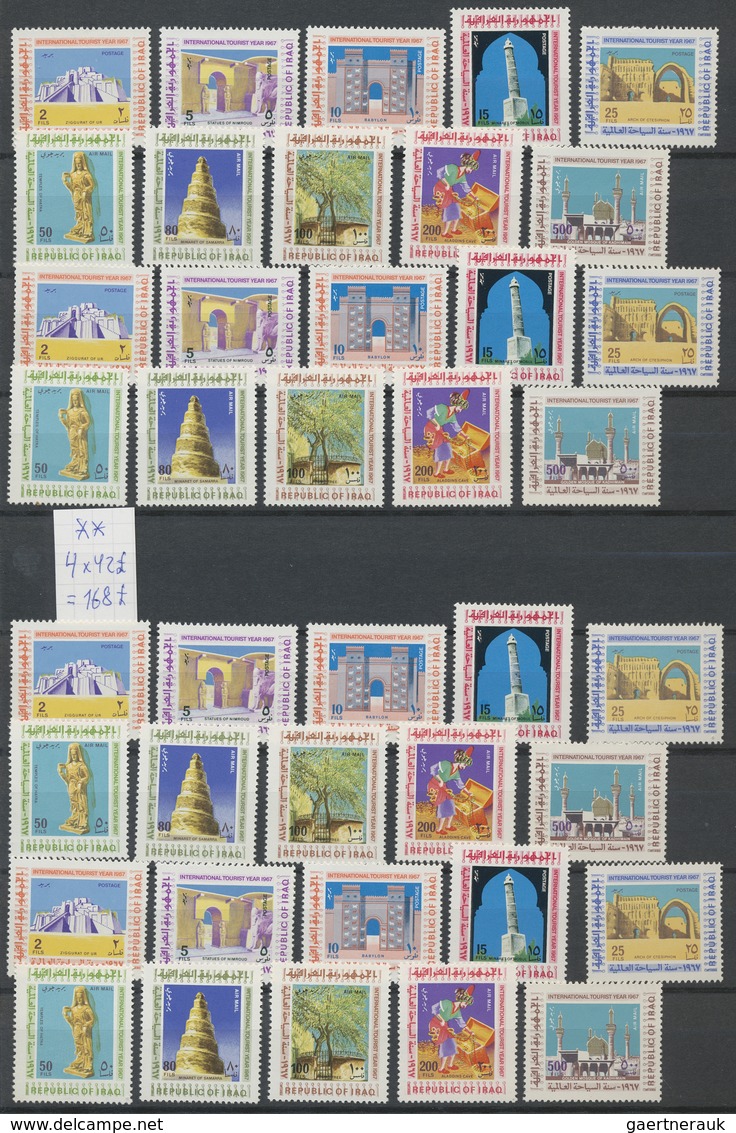 **/* Irak: 1963-71: Mint Collection And Duplication Of Stamps, Perfrorated And/or Imperforated, With Seve - Iraq