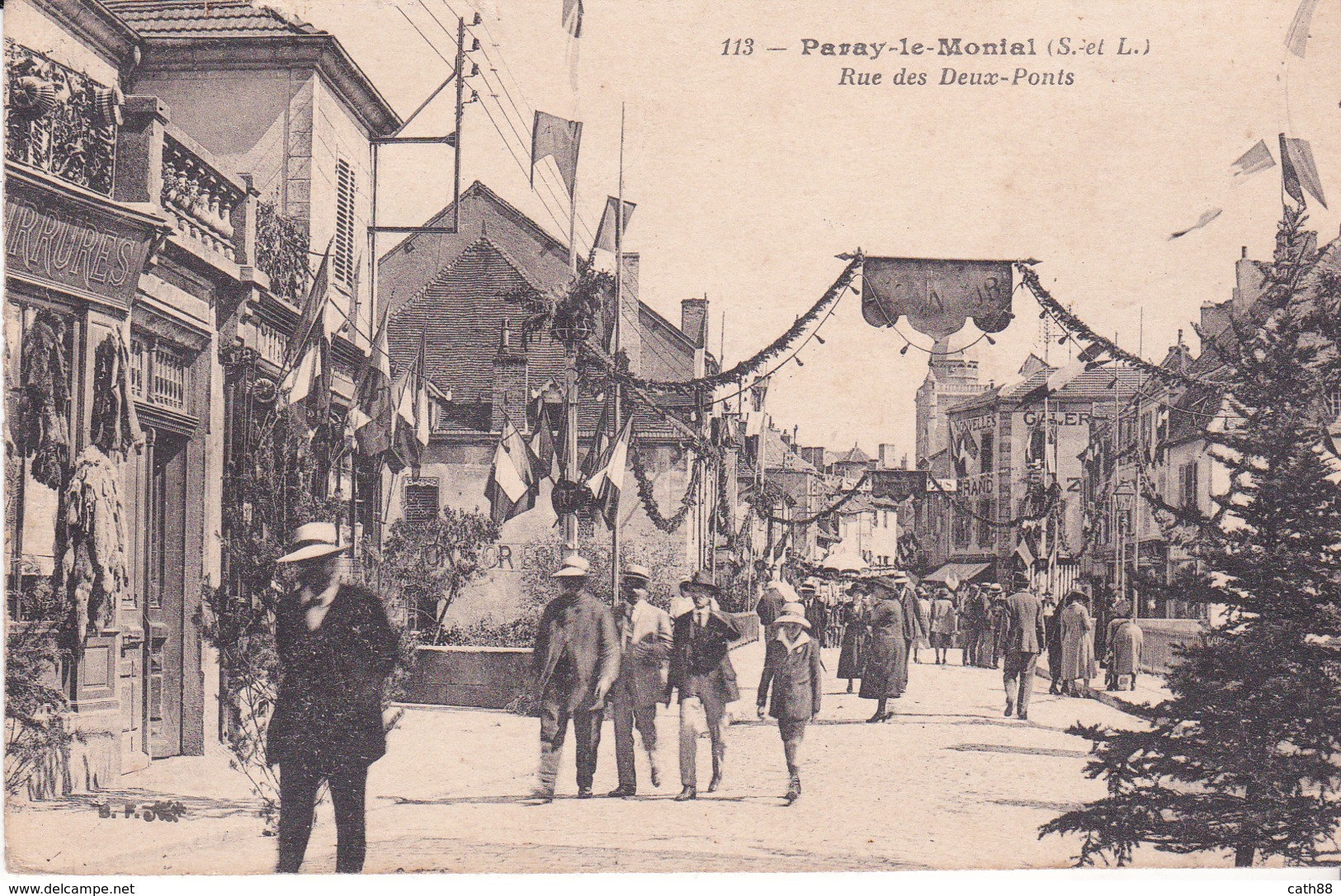 PARAY LE MONIAL - Rue Des Deux Ponts - Paray Le Monial