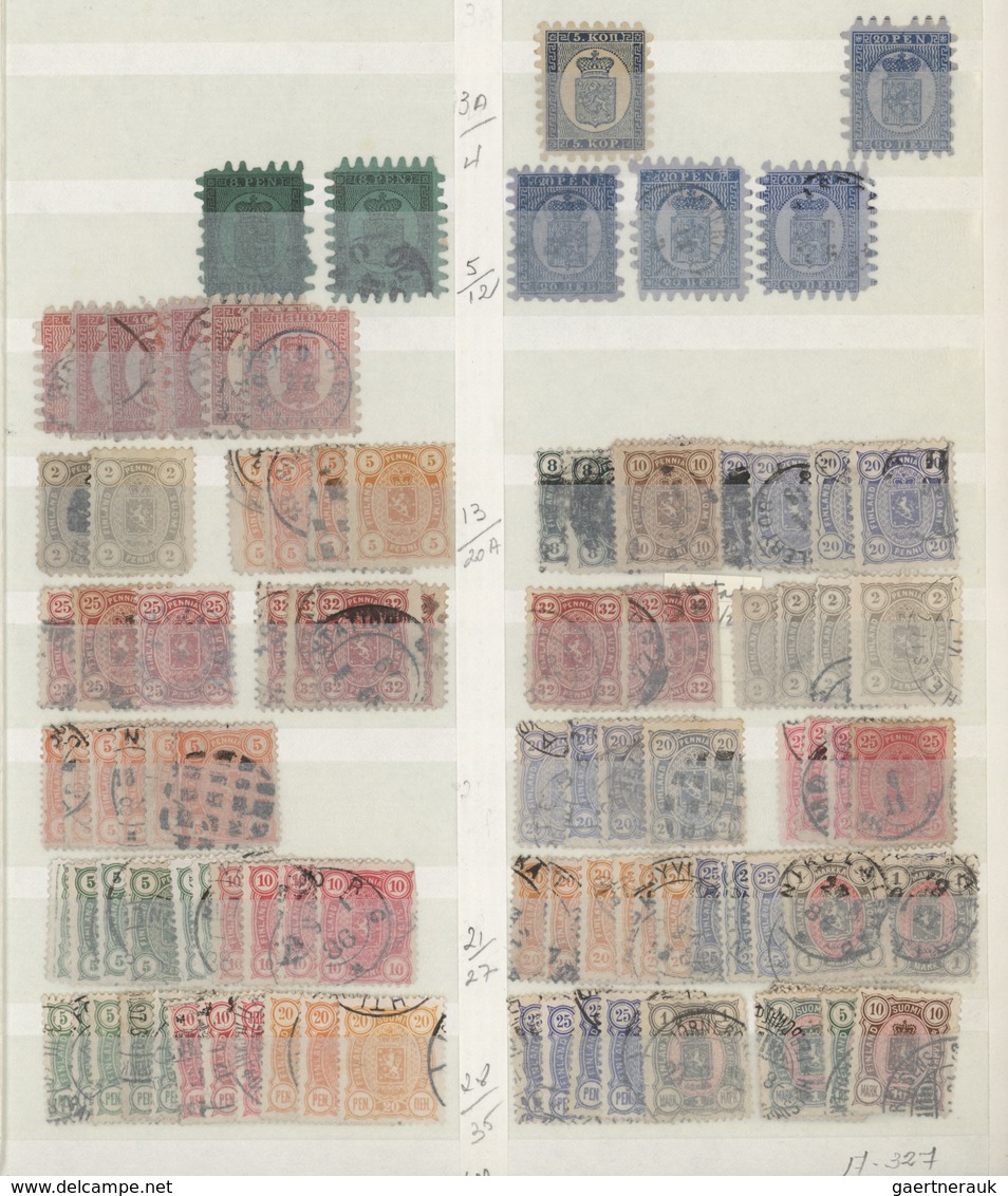 Finnland: 1860-1990 Several Hundred Stamps In A Big Stockbook, Mint Mostly, Some In Quantities, Few - Lettres & Documents