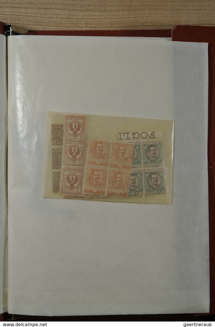 Italien: 1863/1980: Wonderful and very unusual mint never hinged collection in blocs of 4, form the