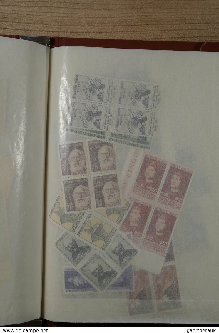 Italien: 1863/1980: Wonderful and very unusual mint never hinged collection in blocs of 4, form the