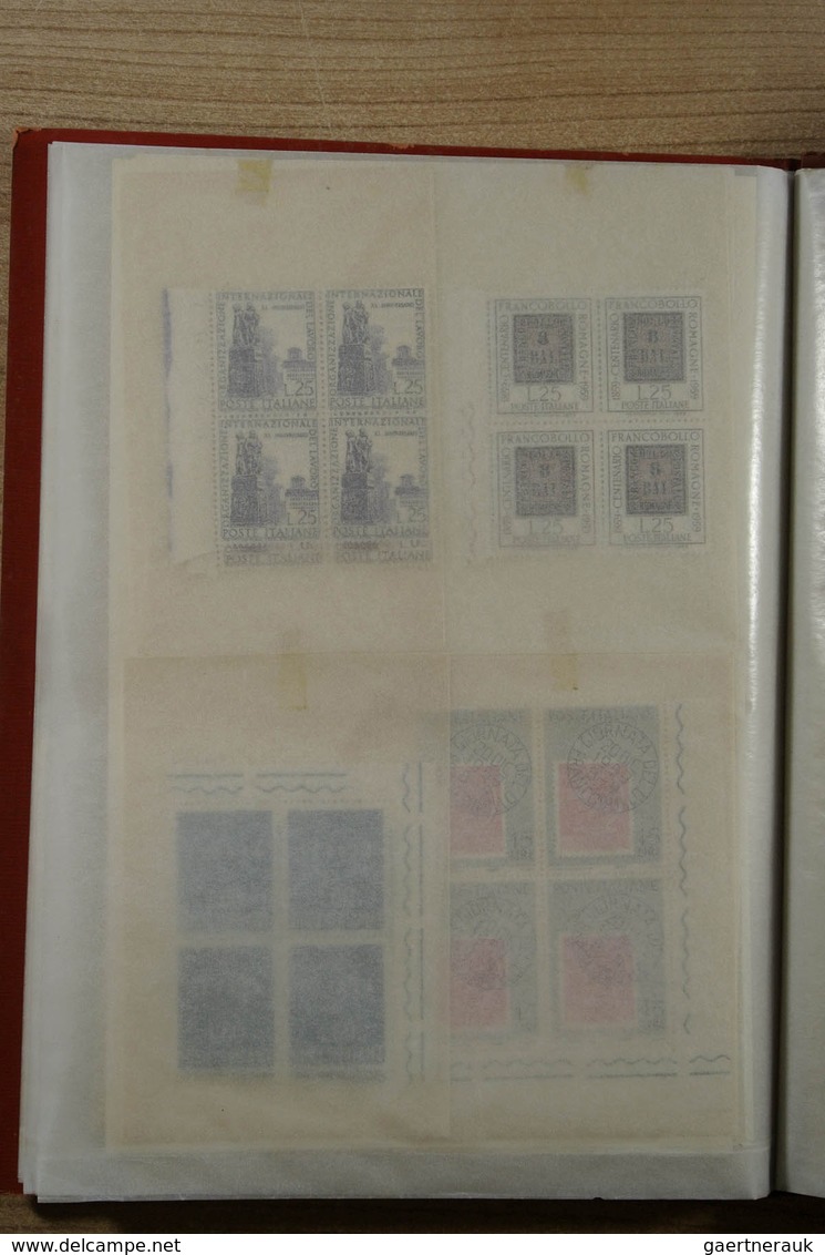 Italien: 1863/1980: Wonderful and very unusual mint never hinged collection in blocs of 4, form the