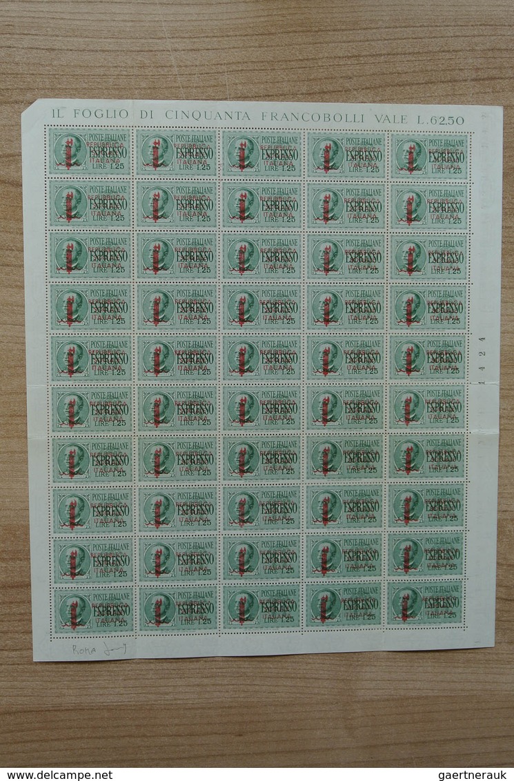 Italien: 1945: Beautiful, somewhat specialised collection MNH sheets and sheerparts of Italy 1945 RS