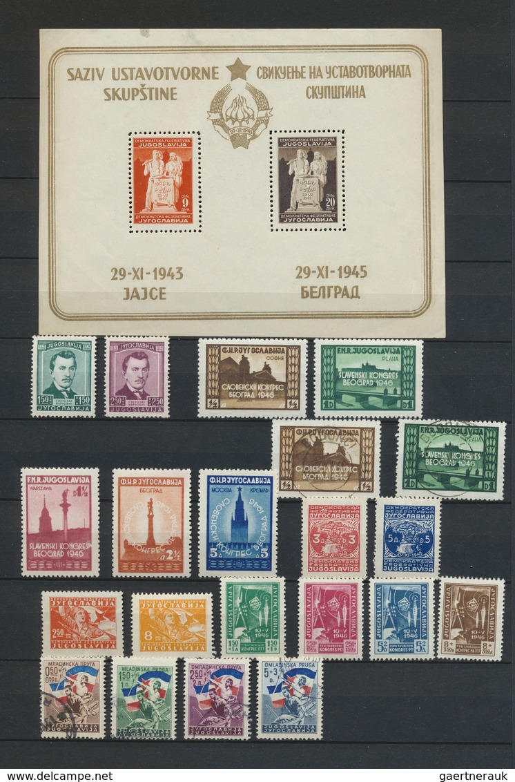 O/* Jugoslawien: 1918/1961, Mint And Used Collection/accumulation In Three Albums, Incl. Some Better Pos - Storia Postale