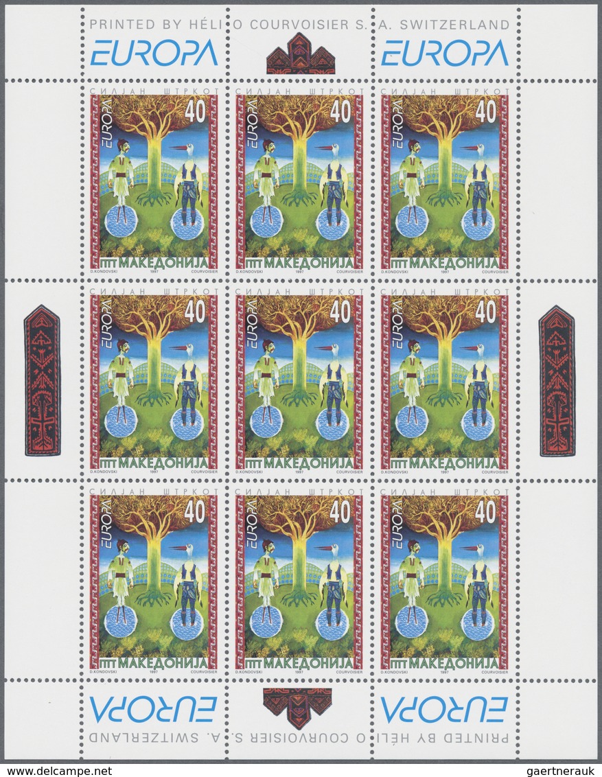 ** Mazedonien: 1997, Europa, 900 Sets In Sheets Of 9 Stamps Per Issue, All Mint Never Hinged. Michel 16 - Macédoine Du Nord