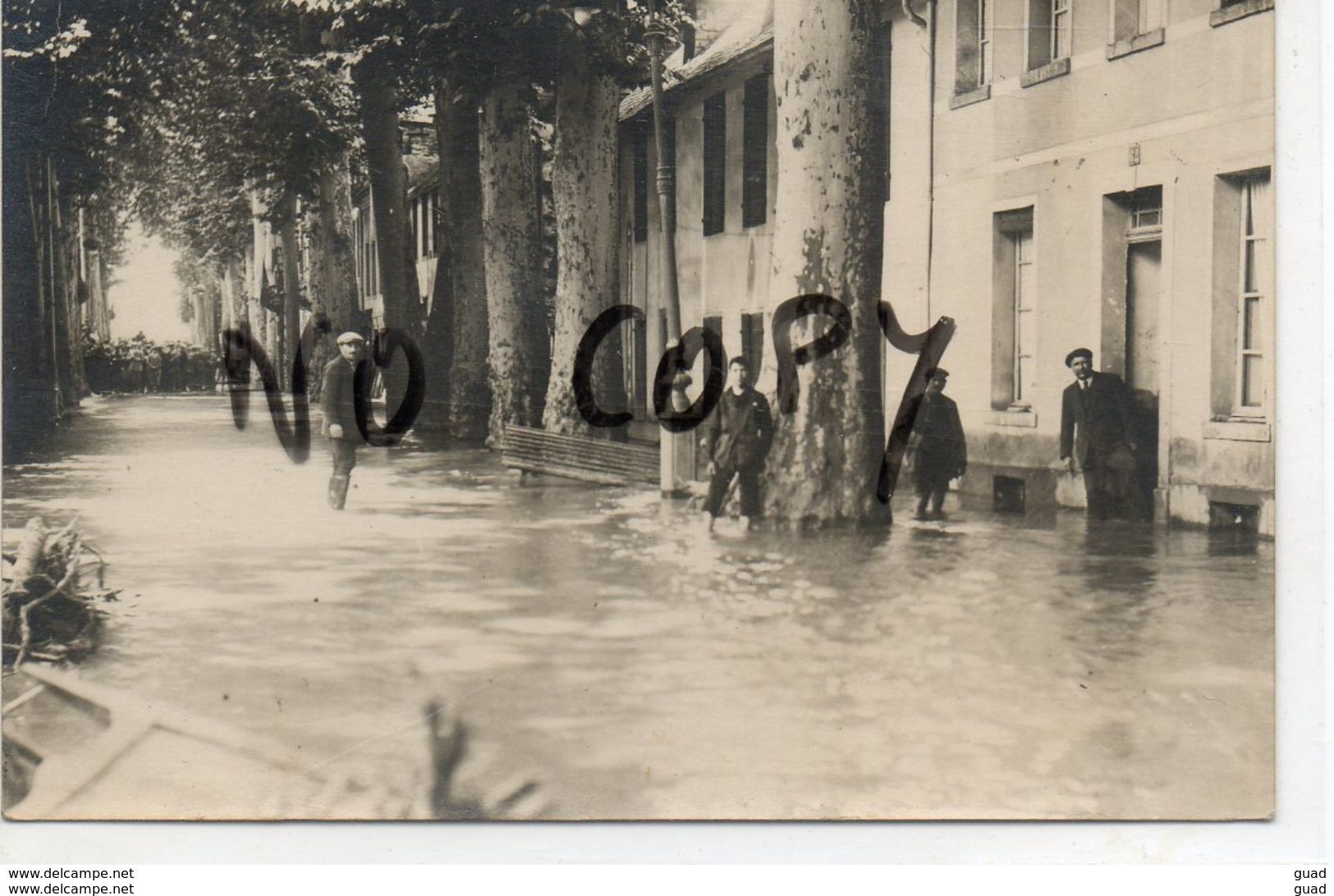 LUCHON - INONDATIONS DU 22 JUILLET 1925 AVENUE DE LA GARE - SUPERBE CARTE PHOTO - Luchon