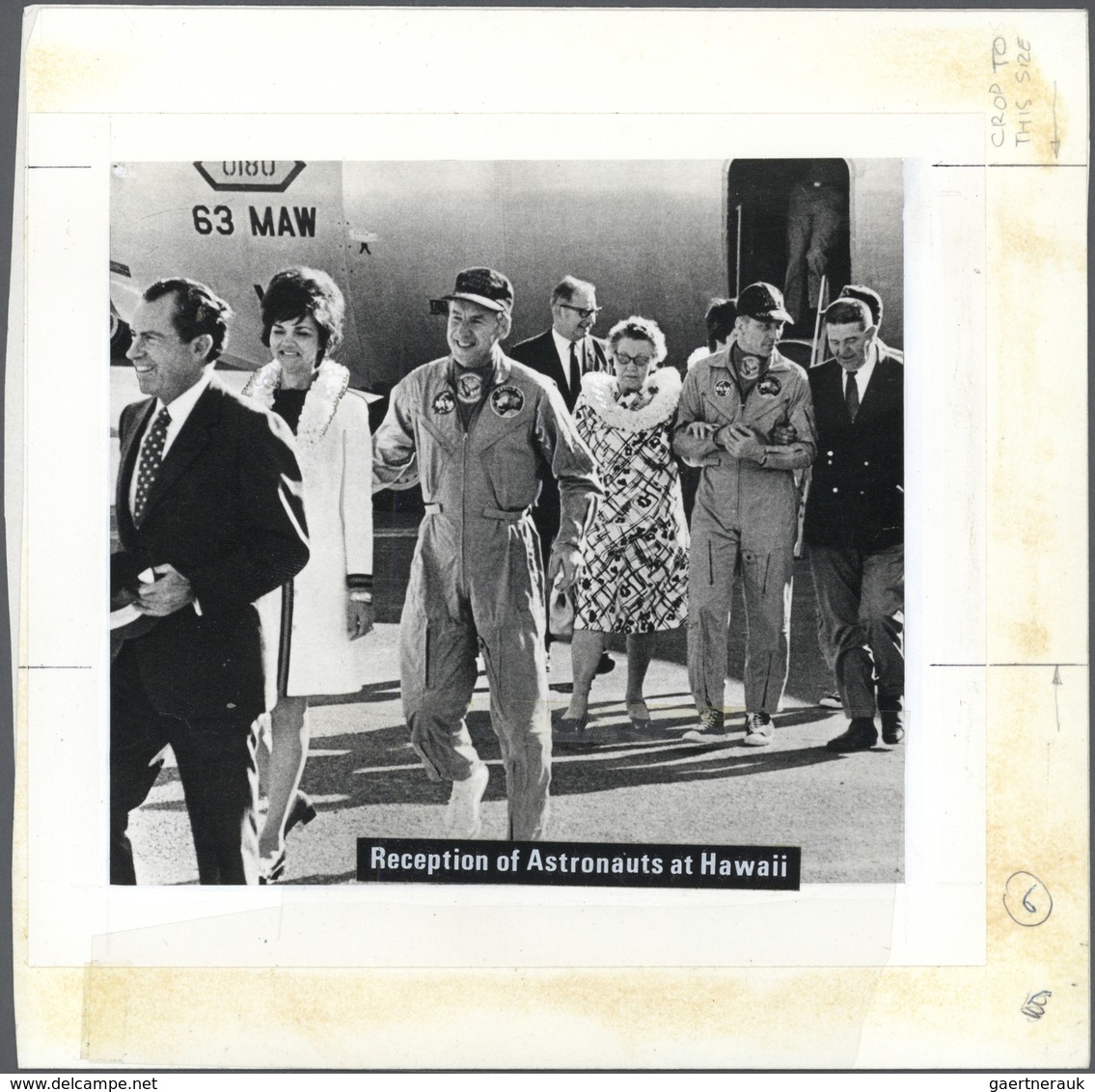 Thematik: Raumfahrt / Astronautics: 1969, Yemen (Kingdom). Layout With Photograph "Reception Of Astr - Autres & Non Classés
