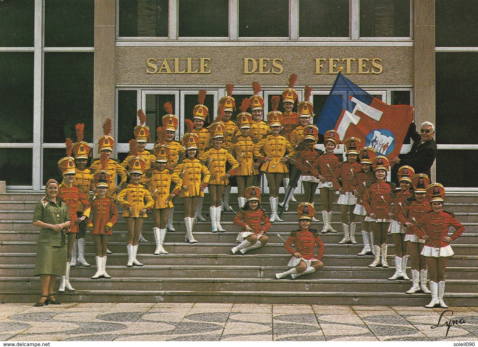 CP  94  CHEVILLY -LARUE   Les  Majorettes  "  Les  Mascottes " - Chevilly Larue