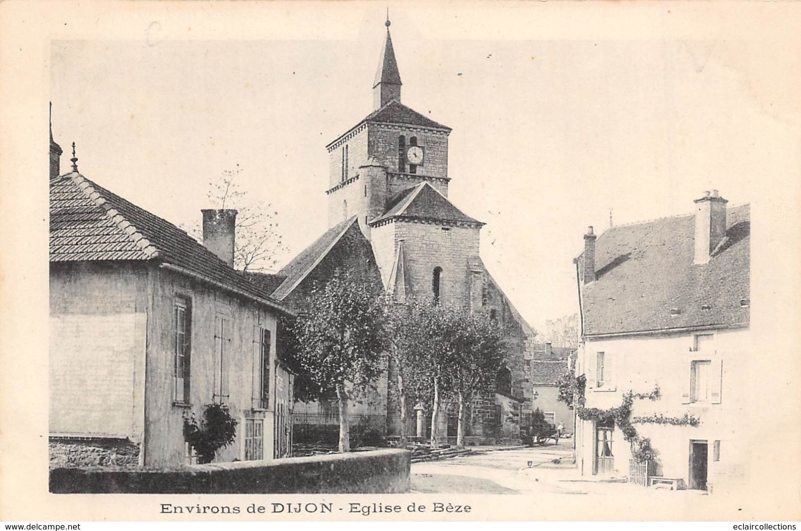 Bèze         21       Le Bourg Et L'église         (voir Scan) - Autres & Non Classés