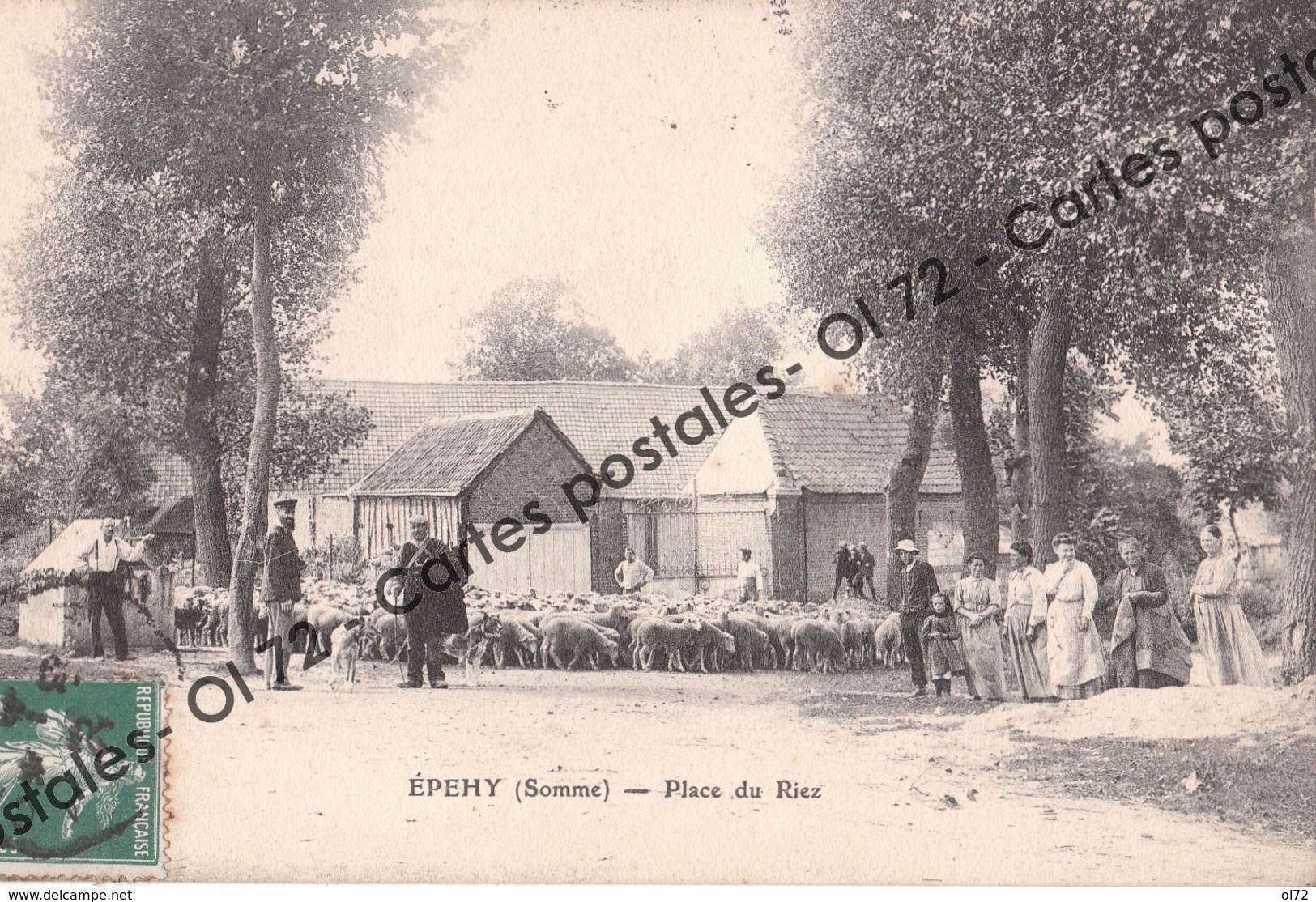 CPA - Somme > Epehy - Place Du Riez - Animée - Bray Sur Somme