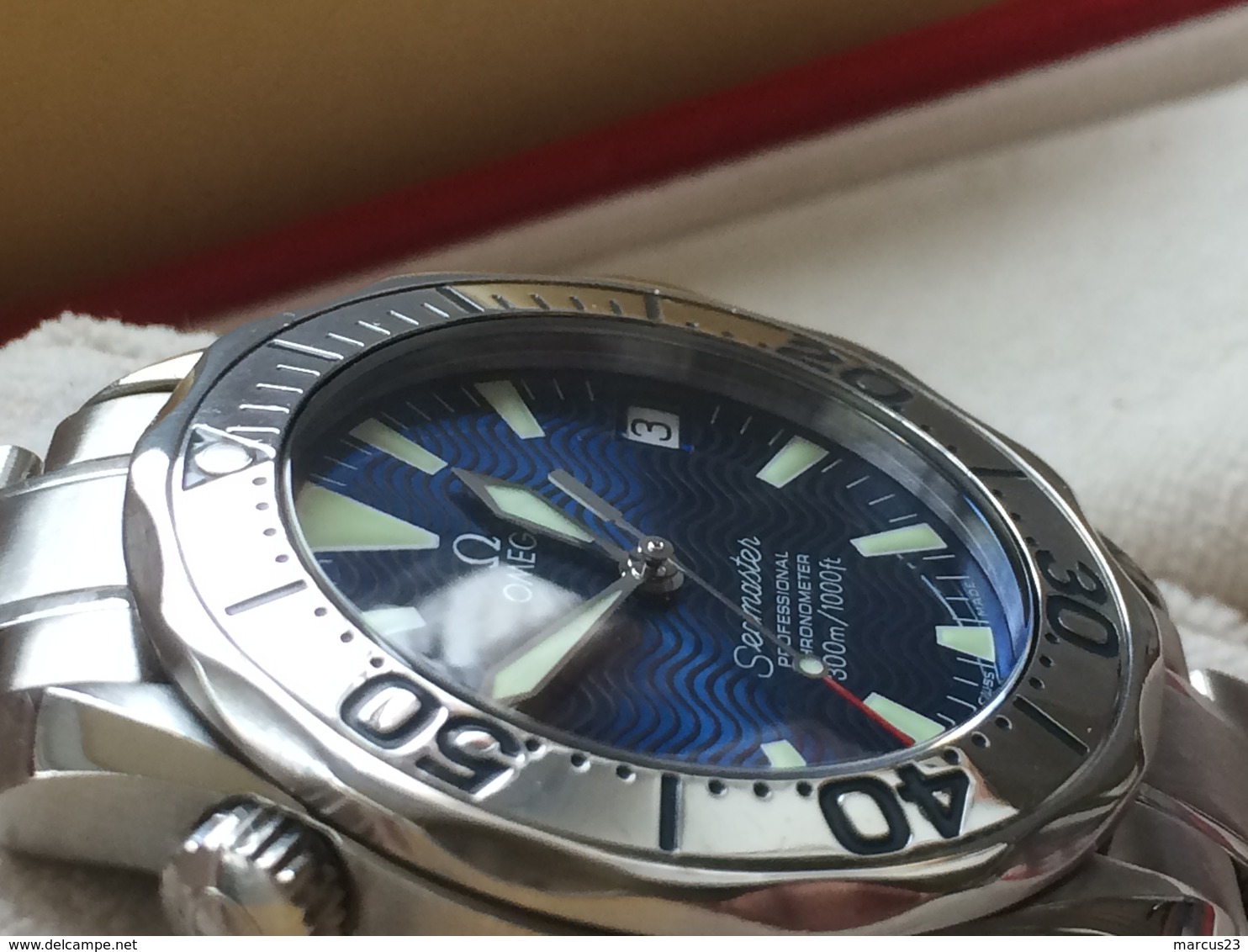 OMEGA SEAMASTER 300M PROFESSIONAL CHRONOMETRE, AUTOMATIC MID SIZE NEW DEMO MODEL - Watches: Top-of-the-Line