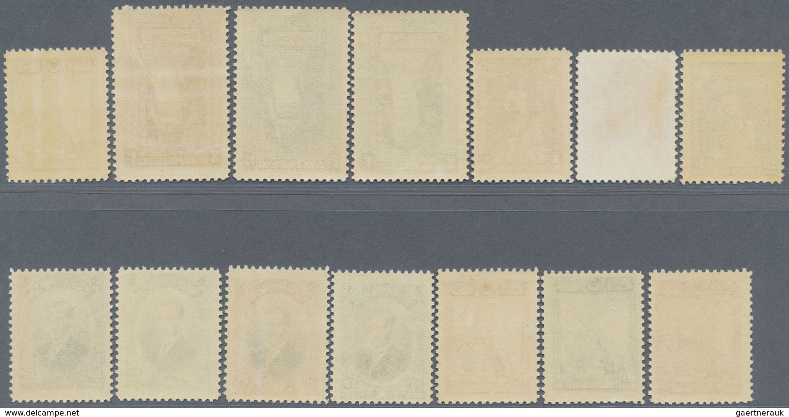 ** Türkei: 1926, Definitives 10pa. To 200ghr, Complete Set Of 14 Values, Unmounted Mint (cheap 20pa. Or - Lettres & Documents